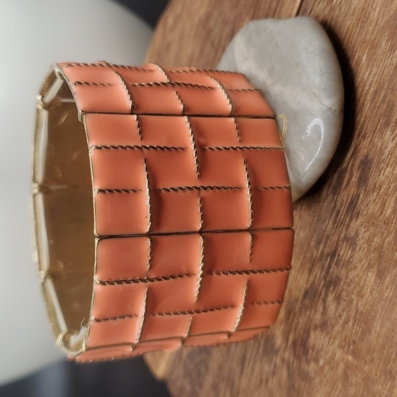 B2716 Macy's retro orange Creamsicle bracelet - Picture 1 of 2